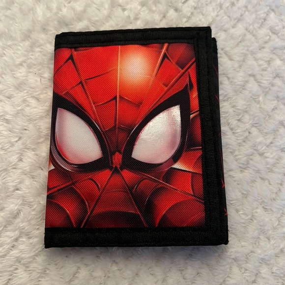 Marvel - Spider-Man Logo Big Face Kids Canvas Wallet Tri Fold Wallet NEW - Picture 1 of 4